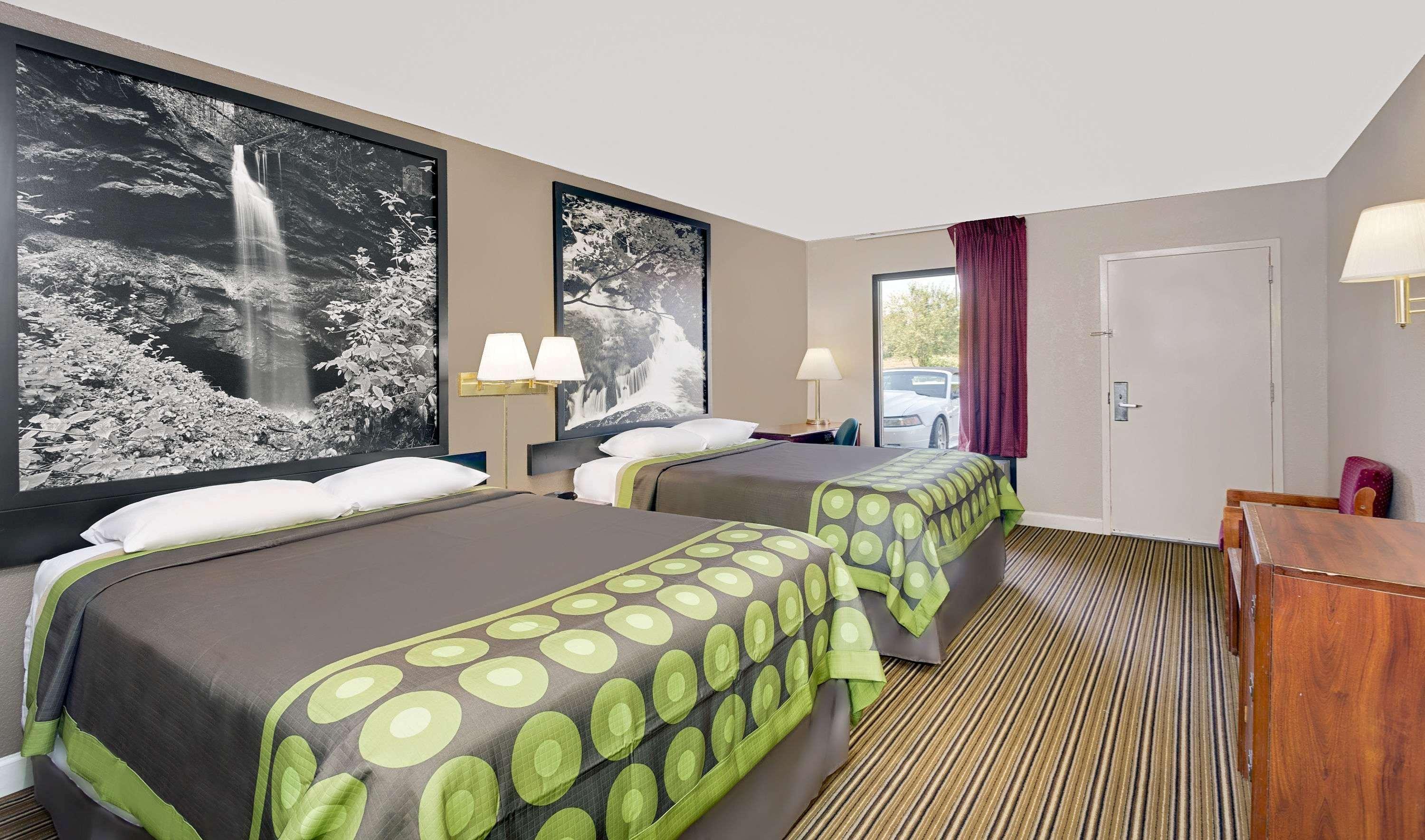 Super 8 By Wyndham Athens Exterior foto